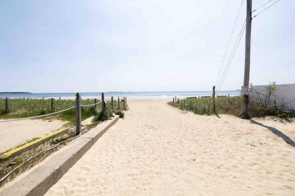 Steps From The Sandy Beach! Seashell Leilighet Old Orchard Beach Eksteriør bilde