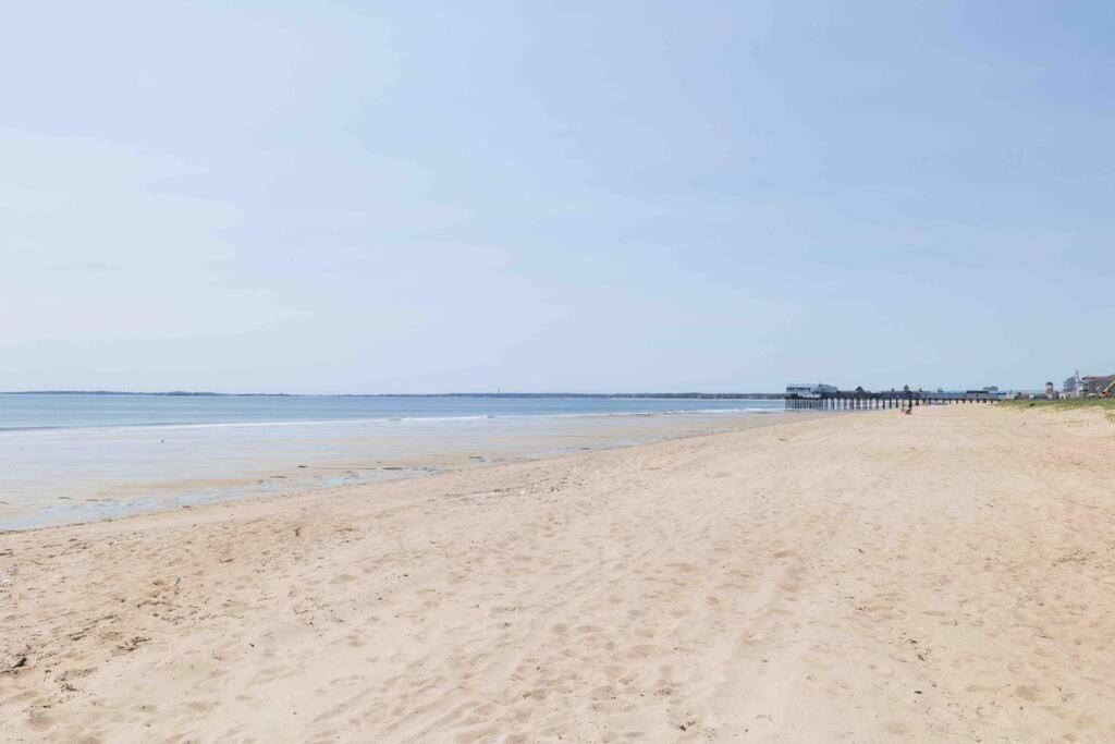 Steps From The Sandy Beach! Seashell Leilighet Old Orchard Beach Eksteriør bilde